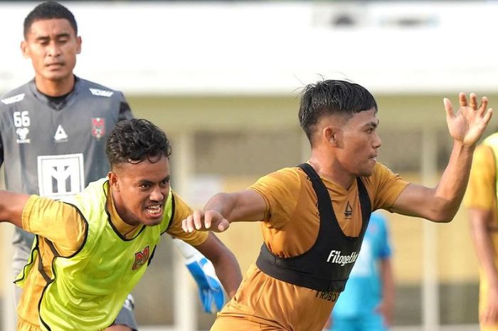 BAGIKAN TIKET GRATIS: Malut United berencana membagikan tiket gratis di semifinal Liga 2 menghadapi Semen Padang. (Malut United) - Image