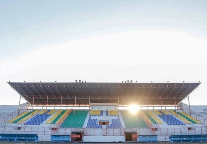 SAKSI SEJARAH: Stadion Gelora 10 November pernah jadi saksi bisu Piala Surya 1975, di mana Persebaya Surabaya keluar sebagai pemenang. (Alfian Rizal/Jawa Pos) - Image