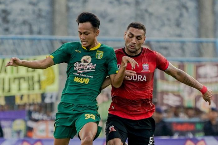 RUMOR TRANSFER: Koko Ari Araya dikabarkan akan bereuni kembali bersama Persebaya Surabaya di musim depan. (Persebaya Surabaya) - Image