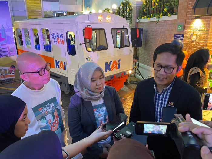 Opening ceremony KAI City Tour Tram di Kidzania Surabaya. - Image