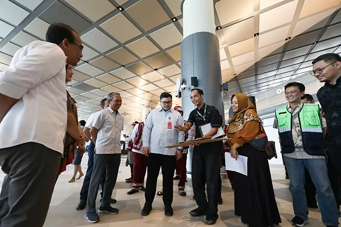 upati Dhito Instruksikan untuk Terus Kebut Pembebasan Lahan Tol yang Jadi Akses ke Bandara Internasional Dhoho./ - Image