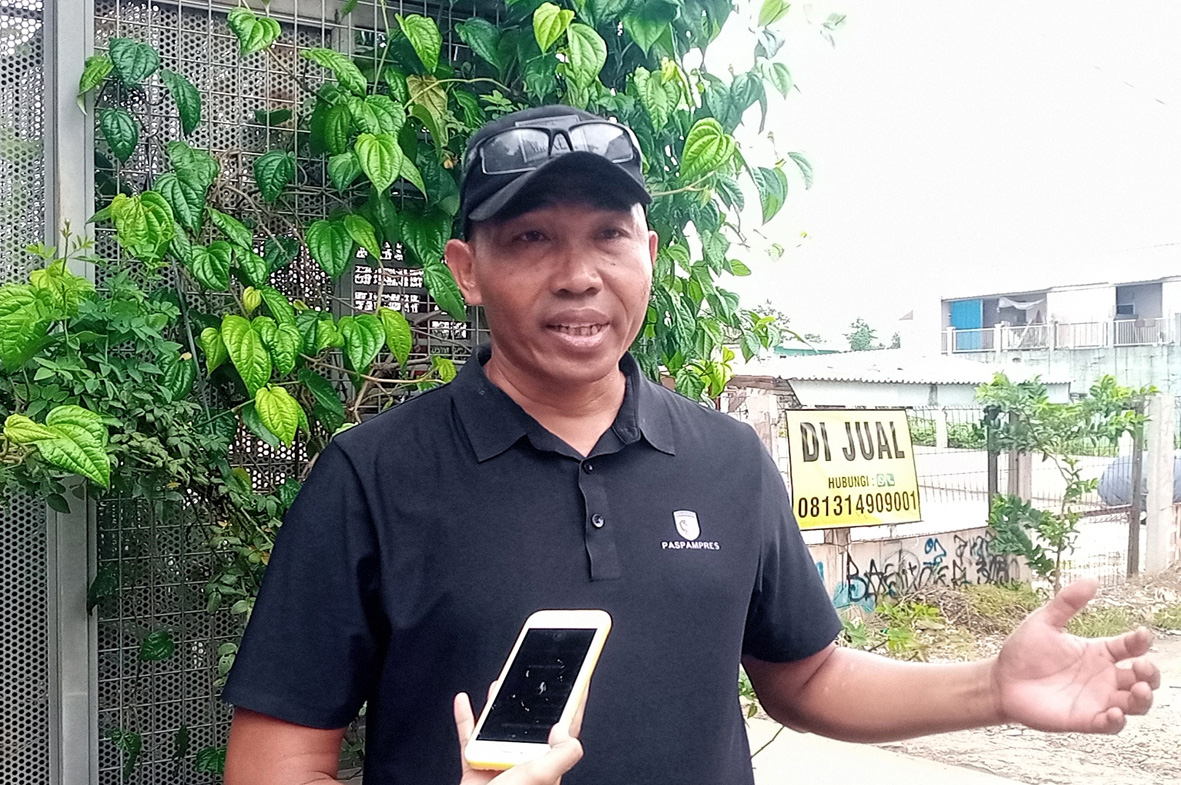Paspampres Kapten Infanteri Muhammad menggagalkan aksi begal viral di media sosial. (Radar Bekasi) - Image