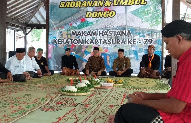 Sadranan dan Umbul Dongo, salah satu tradisi doa bersama jelang Ramadhan di Keraton Surakarta./Radar Solo - Image