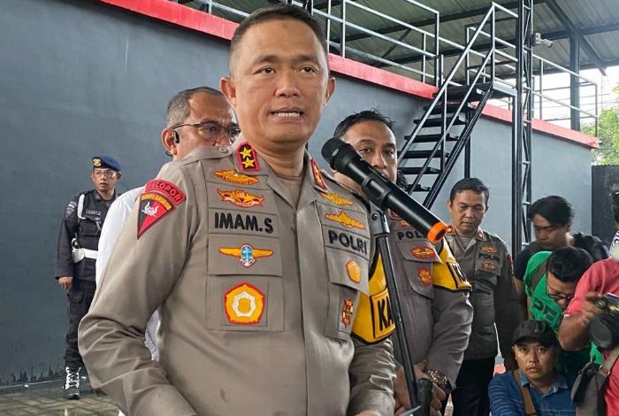 Kapolda Jawa Timur Irjen Pol Imam Sugianto. - Image