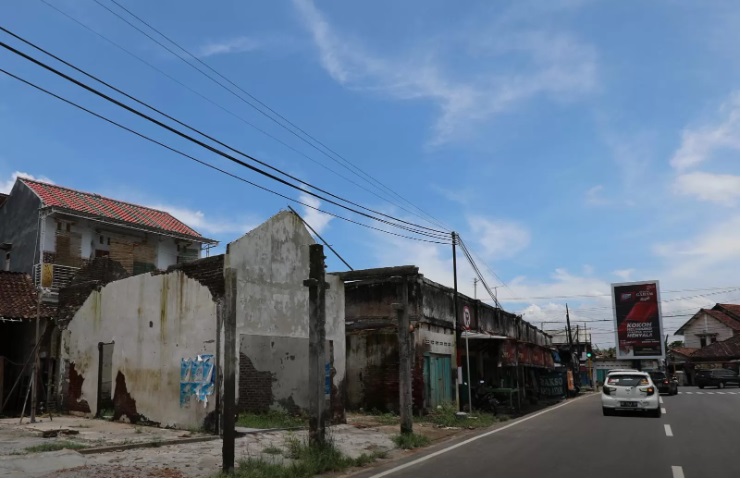 Kondisi terkini di Pasar Banyakan. Pembebasan lahan pasar masih belum rampung. Kini, proses appraisal masih terus berjalan. - Image