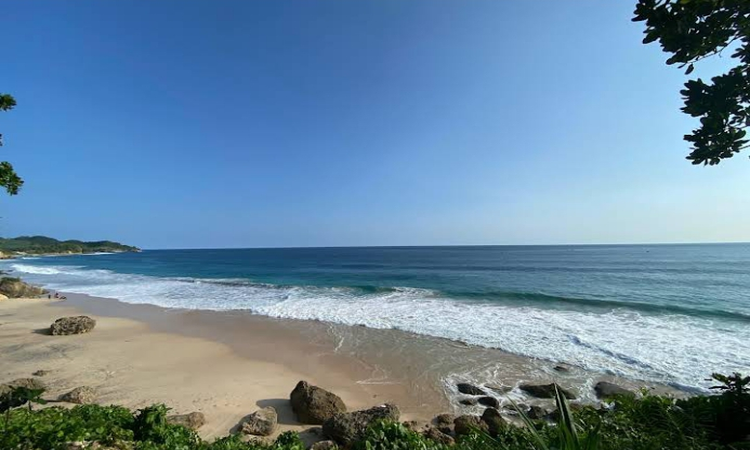 Pantai Nglinci (Google Maps) - Image