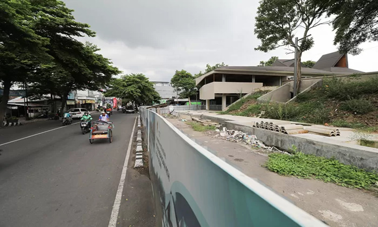 Kasus sengketa proyek Alun-Alun Kediri disidangkan di LKPP/. sumber foto: Radar Kediri/Wahyu Adji - Image