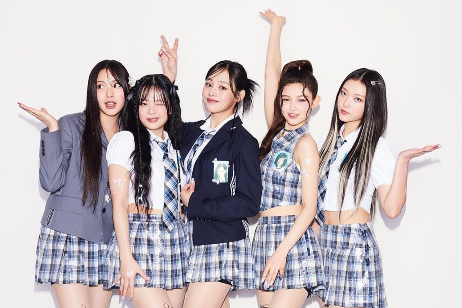 Girlgroup K-Pop NewJeans. Sumber foto: Instagram / @billboard - Image