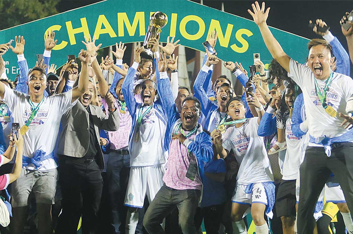 TERBAIK: PSBS Biak menjadi kampiun Liga 2 musim 2024-2024 setelah di laga final unggul agregat 6-0 atas Semen Padang. - Image