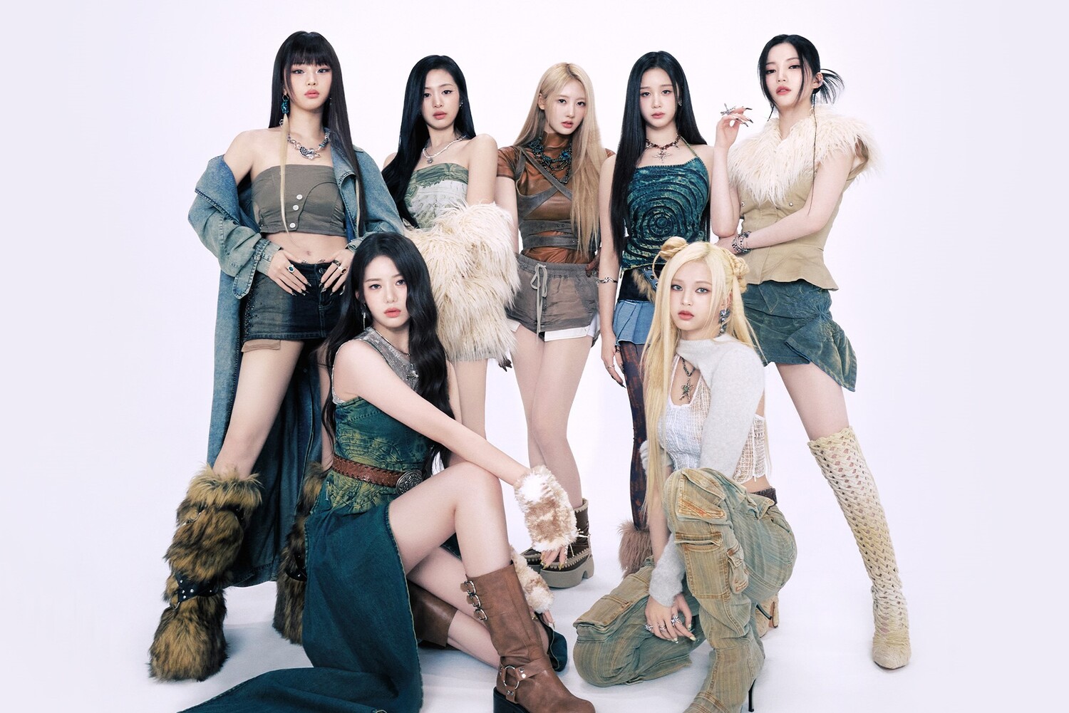 Girlgroup K-Pop BABYMONSTER. Sumber foto: X.com / @YGBABYMONSTER_ - Image