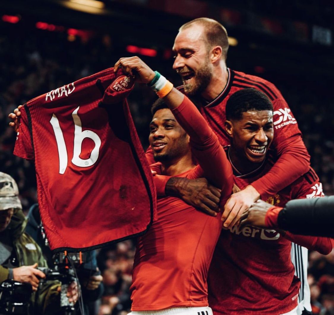 Instagram Manchester United | Selebrasi Amad Diallo saat mencetak gol dramatis - Image