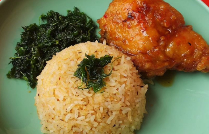 3 tempat kuliner di Bandung yang buka selama 24 jam./Instagram @ayamayamanbdg - Image