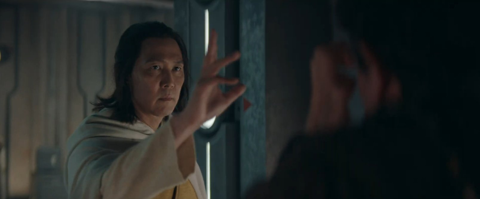 Lee Jung Jae sebagai Jedi Master Sol di serial Star Wars The Acolyte./Trailer The Acolyte - Image