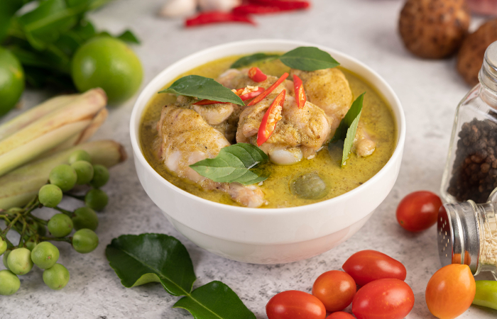 resep soto betawi yang cocok untuk menu buka puasa./sumber foto: freepik.com - Image