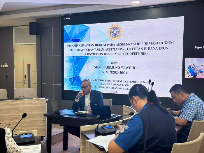 Rilis hasil penelitian mahasiswa Program Doktor Program Studi Hukum dan Pembangunan Sekolah Pascasarjana Universitas Airlangga Surabaya. - Image