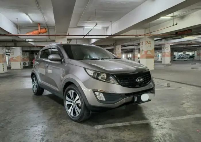 Kia Sportage EX, mobil budget Rp 100 jutaan sudah punya sunroof - Image
