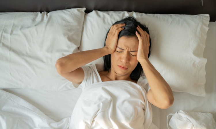 Kurang tidur dapat menyebabkan tubuh menjadi gampang lelah. (Sumber Foto: Freepik) - Image