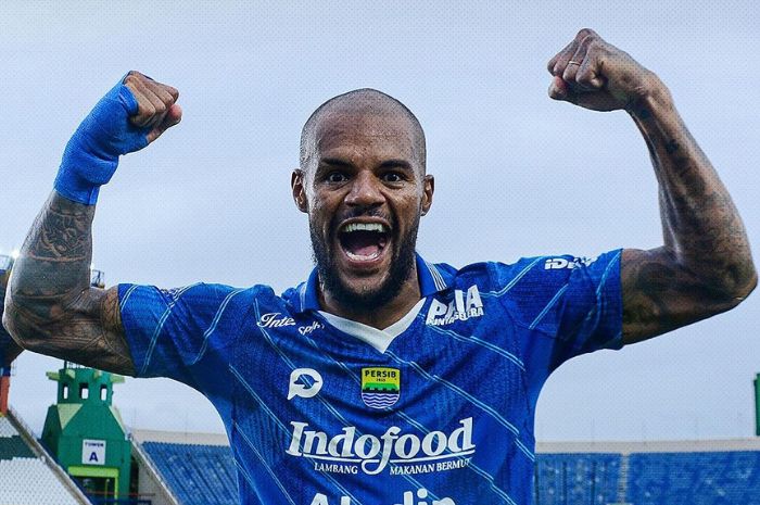 STRIKER TAJAM: David da Silva telah membuktikan kualitasnya yang belum turun hingga musim ini dengan menempatkan dirinya sebagai top skor sementara Liga 1. (Instagram David da Silva) - Image