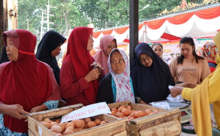 Kabupaten Mojokerto Gelar Gerakan Pangan Murah (sumber: kominfo jatimprov) - Image