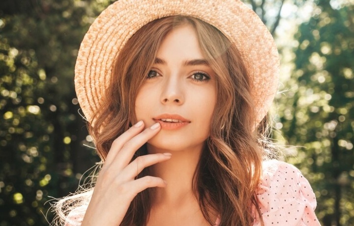 Ilustrasi perempuan pisces yang cantik luar dalam, (freepik/halayalex) - Image