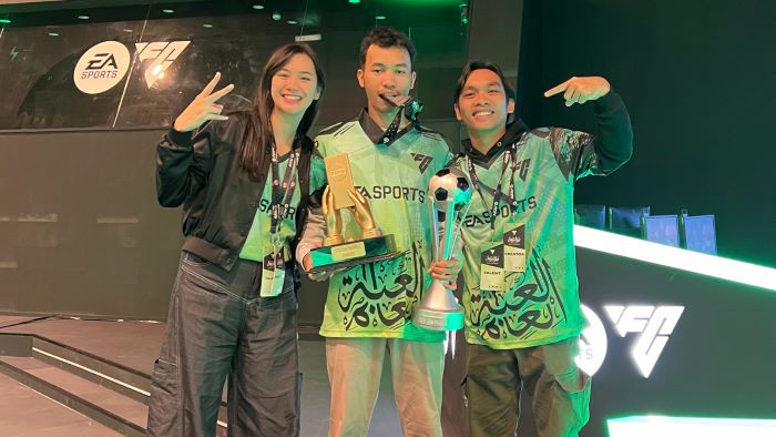 Rizki Iman Nursaftadi bersama Arul Ivansyah (Arul Dagul) dan Indira Ayu Maharani (Inayma). - Image