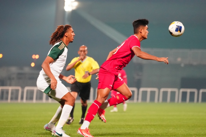 MASIH BELUM MAKSIMAL: Aksi Ramadhan Sananta ketika Timnas Indonesia U-23 kandas 1-3 oleh Arab Saudi di uji coba jelang Piala Asia U-23 2024 di Qatar. (Tim Media PSSI) - Image