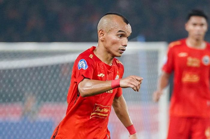 MASUK RADAR: Riko Simanjuntak yang pernah membela Semen Padang dikabarkan masuk dalam radar Semen Padang untuk Liga 1 musim depan. (Instagram Riko Simanjuntak) - Image