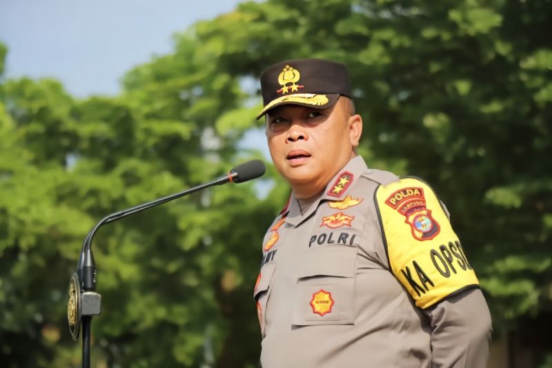 Kapolda Lampung Irjen Pol Helmy Santika. - Image