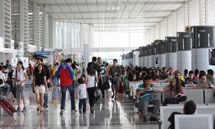 Ilustrasi: Pesawat menjadi moda transportasi terfavorit untuk para pemudik di Lebaran 2024. (Istimewa) - Image