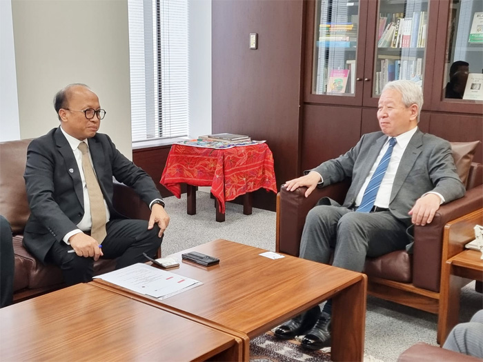 Sekretaris Jenderal Kemnaker, Anwar Sanusi melakukan pertemuan dengan Presiden of Japan International Cooperation Agency (JICA), Akihiko Tanaka, Senin (22/4/2024) di Tokyo, Jepang. - Image