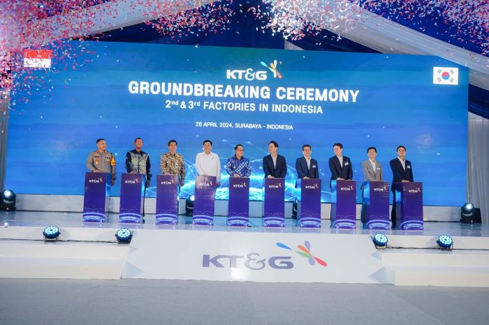 Groundbreaking pabrik pengolahan tembakau tahap dua dan tiga milik PT Tri Sakti Purwosari Makmur (TSPM/KT&G) di kawasan industri PIER. - Image