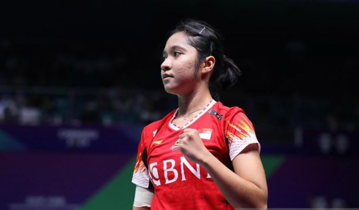 Tunggal putri Indonesia Ester Nurumi Tri Wardoyo saat berlaga di fase grup Piala Uber 2024 di Chengdu, China, Sabtu (27/4/2024). ANTARA/HO-PP PBSI/aa. (Handout PP PBSI) - Image
