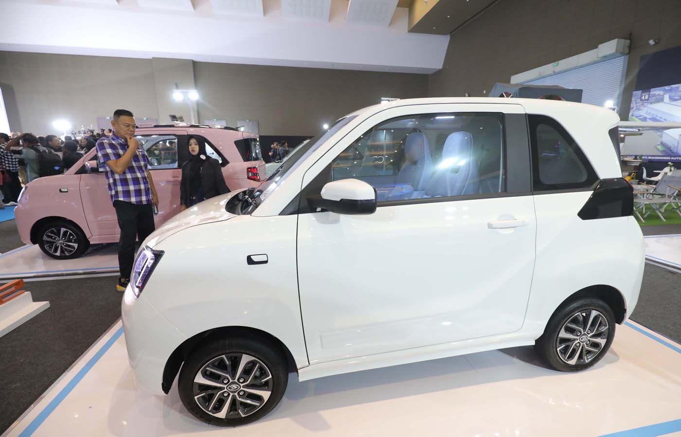 Booth Seres tampil pada Pameran khusus kendaraan listrik Periklindo Electric Vehicle Show (PEVS 2024