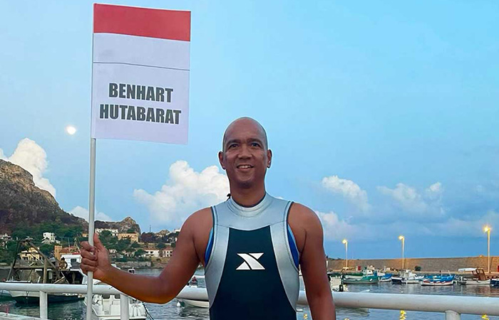 BERKAT PERSIAPAN MATANG: Benhart Hutabarat sebelum berlomba di UltraOceanman Palermo 2023. - Image