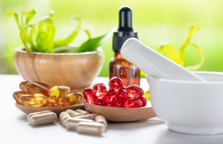 Ilustrasi vitamin terbaik untuk kesehatan kulit. /Sumber foto: freepik/chormail - Image