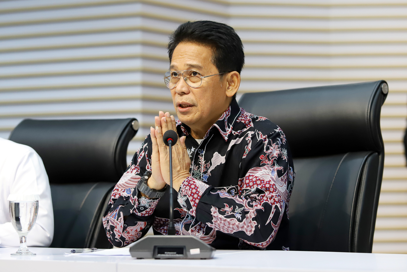 Wakil Ketua KPK Johanis Tanak menyampaikan keterangan terkait penahanan Bupati Sidoarjo Ahmad Muhdlor Ali di Gedung Merah Putih KPK, Jakarta, Selasa (7/5/2024). - Image