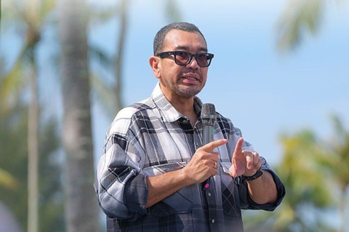 Anggota Komite Eksekutif (Exco) PSSI Arya Sinulingga menyatakan, FIFA telah mengirimkan surat dari FIFA dengan referensi FDD-23338 tentang pasal 15 diskriminasi. (Instagram Arya Sinulingga) - Image