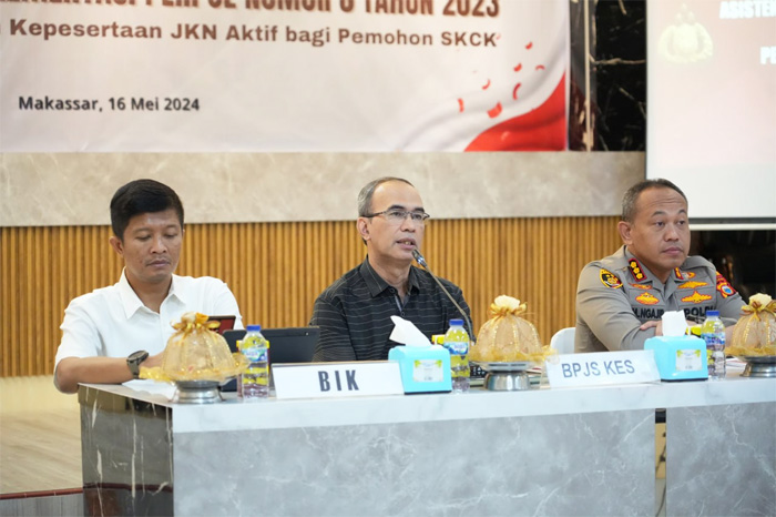 BPJS Kesehatan meninjau implementasi Peraturan Polisi Nomor 6 Tahun 2023 tentang Penerbitan Surat Keterangan Catatan Kepolisian (SKCK) ke Polrestabes Makassar dan Polsek Rappocini, Kamis (16/5). - Image