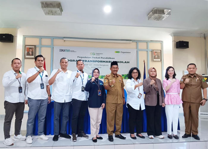 PT Pegadaian melaksanakan Program Pegadaian Peduli Pendidikan melalui Transformasi Sekolah, berkolaborasi dengan Dinas Pendidikan dan Kebudayaan Kota Bengkulu dan sejumlah pihak lain. - Image
