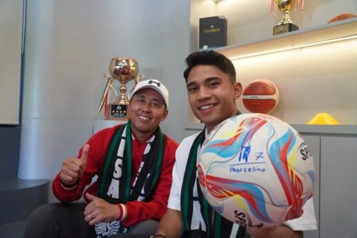 Marselino Ferdinan saat berkunjung ke Unesa. - Image