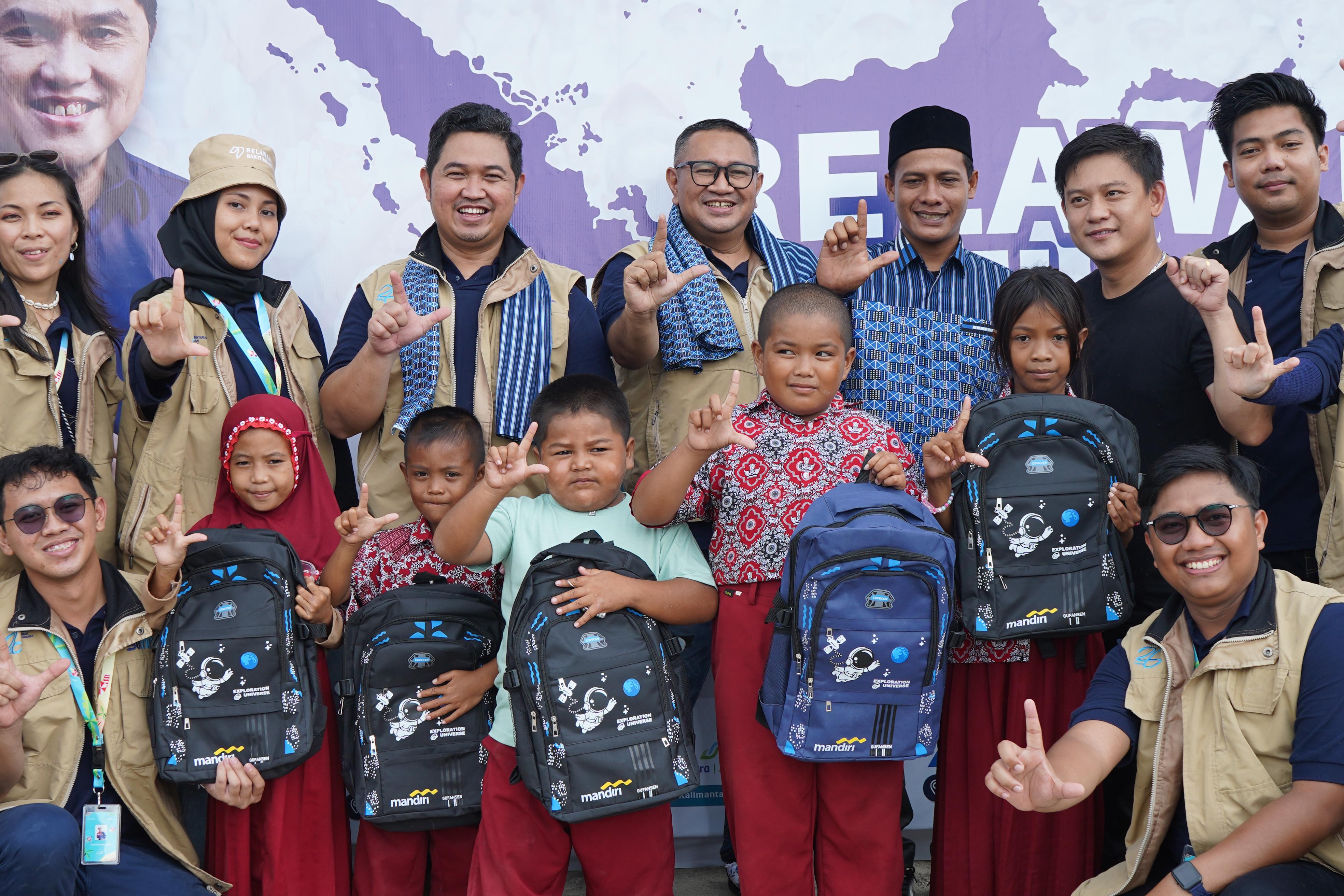 Bank Mandiri bersama Kementerian BUMN konsisten mengadakan program Tanggung Jawab Sosial Lingkungan (TJSL). (Istimewa) - Image