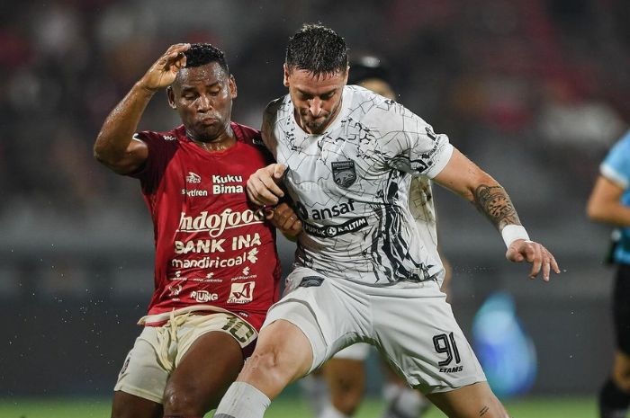LAGA MENJANJIKAN: Laga nanti malam yang mempertemukan Borneo FC dan Bali United akan menjanjikan jual beli serangan untuk cetak banyak gol. (Borneo FC) - Image