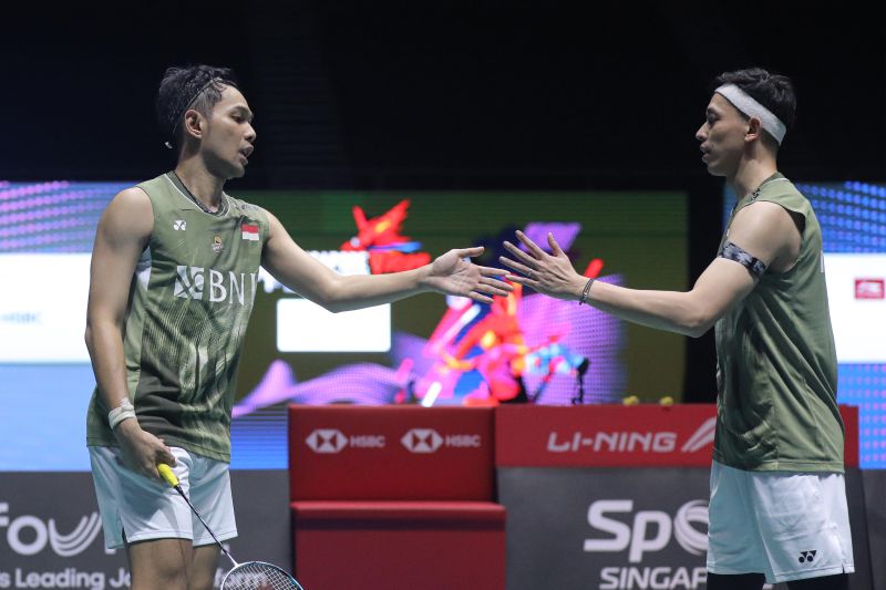 Ganda putra Indonesia Fajar Alfian/Muhammad Rian Ardianto berpeluang menang di final Singapore Open 2024 yang digelar pada Minggu (2/6) siang WIB. - Image