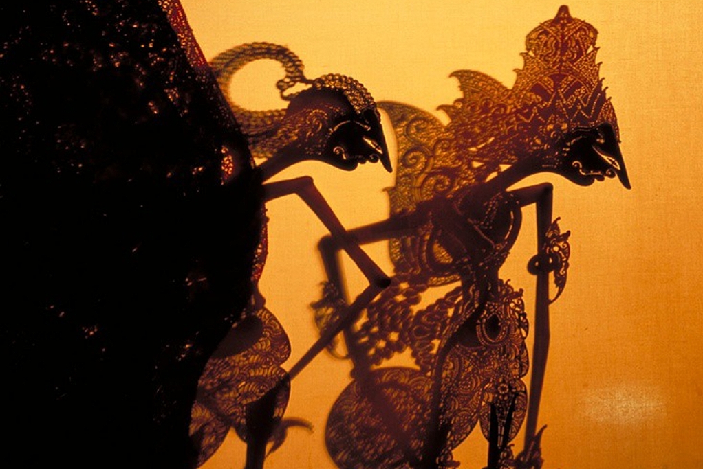 Ilustrasi wayang kulit yang identik dengan kejawen./ (Pinterest/Amethyst) - Image