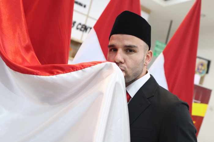 KETAT: Persaingan ketat terjadi di tubuh Timnas Indonesia dengan datangnya pemain keturunan Calvin Verdonk di skuad Garuda jelang laga kontra Filipina. (PSSI) - Image