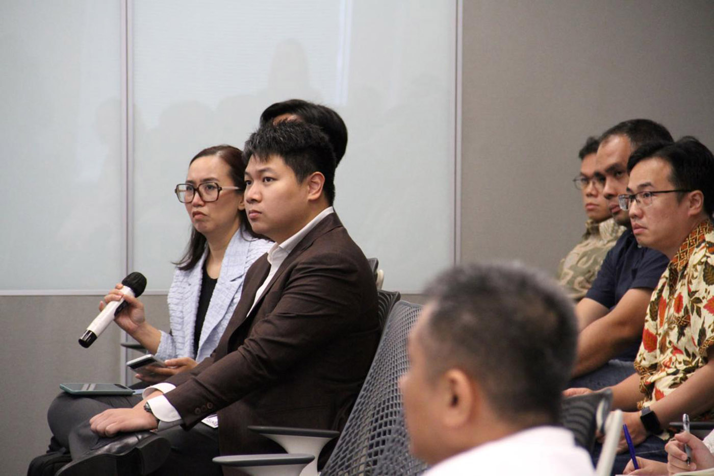 Sejumlah nasabah mengikuti Seminar Supplier Financing Maybank Indonesia di Jakarta, Senin (10/6/2024
