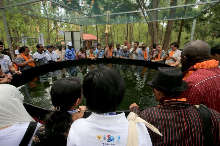 Danone Indonesia bekerja sama dengan berbagai pemangku kepentingan lokal melestarikan DAS Ayung dalam wadah Forum DAS. - Image