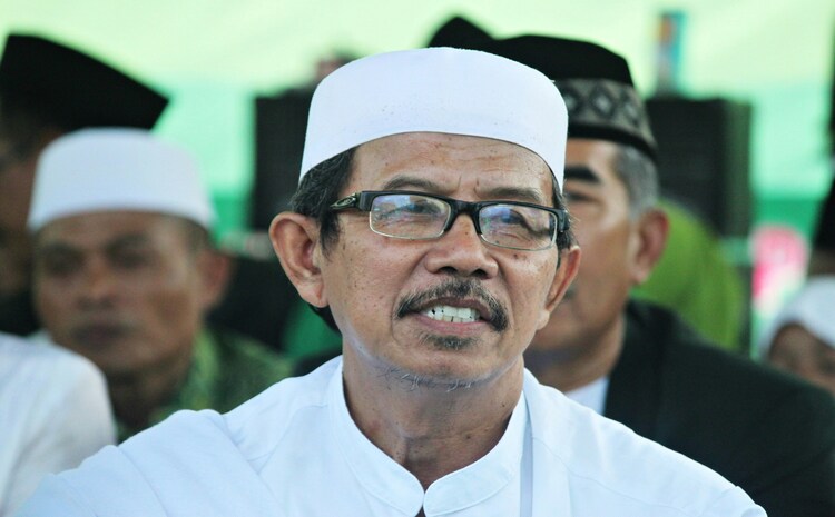 Ilustrasi orang yang mengikuti pesantren lansia. (Unsplash.com/MufidMajnun) - Image