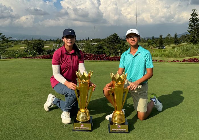 Maureen Shavelle Yose dan Theodore Pradjoto Citoputra Tan merebut Overall Best Net dan Overall Best Gross kelas A Girls dan Boys IJG Premier League #4, di Parahyangan Golf Bandung, Bandung. (IJG) - Image