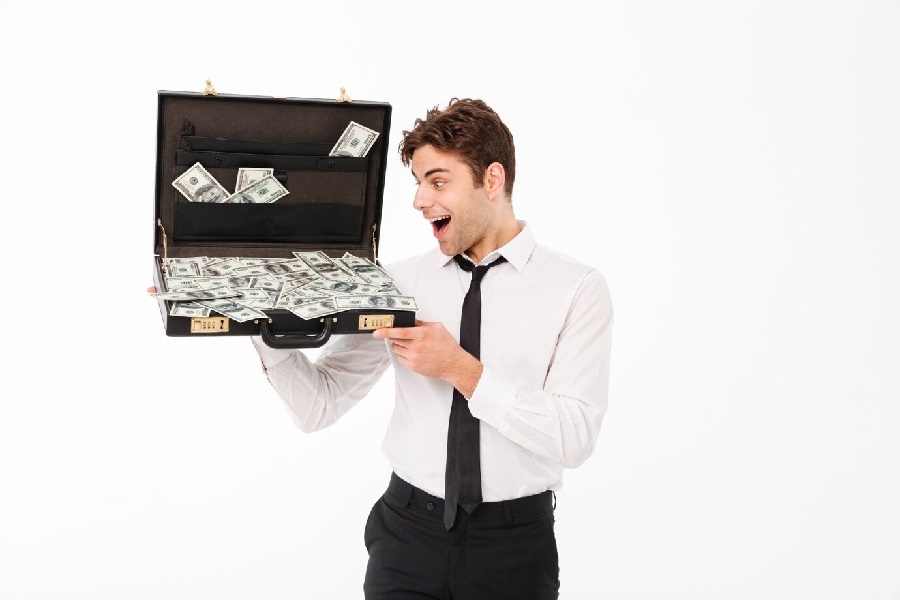 Weton yang dipercaya memiliki aura raja dan berpotensi menjadi kaya menurut primbon jawa/Freepik - Image